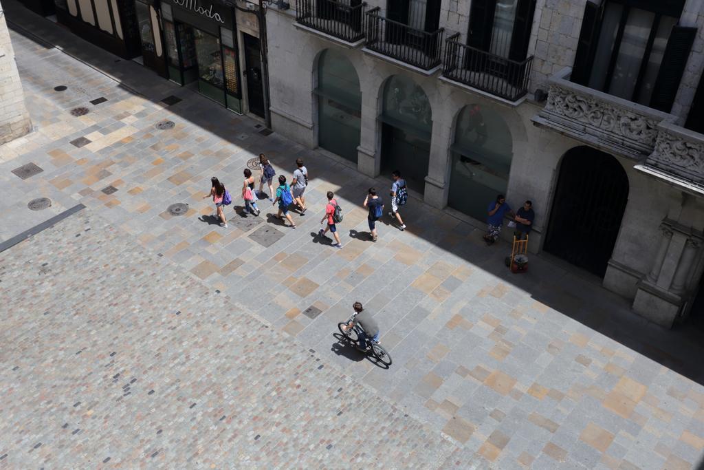Apartaments Plaça Del Vi Girona Exterior foto