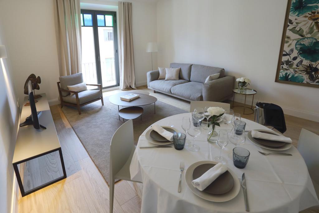 Apartaments Plaça Del Vi Girona Exterior foto